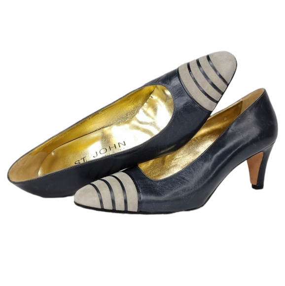 St. John Shoes - St John Women's Leather Pointed Toe Slip On Heels Dress Shoes Size 7.5AA